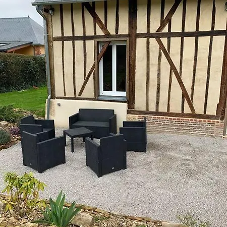 Gite, Maison Entiere Avec Billard Et Bel Espace De Vie La Grange Nyaraló